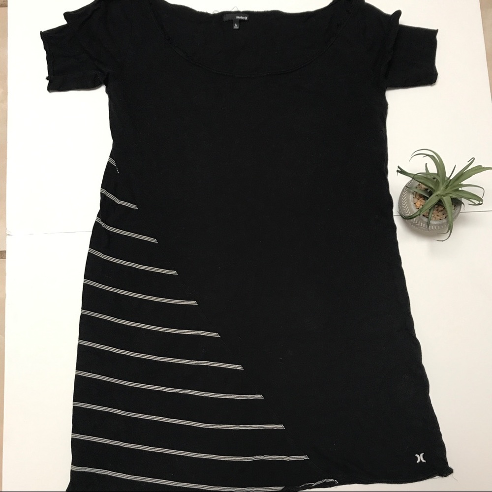 Hurley raw edge shirt sleeve dress/swim cover